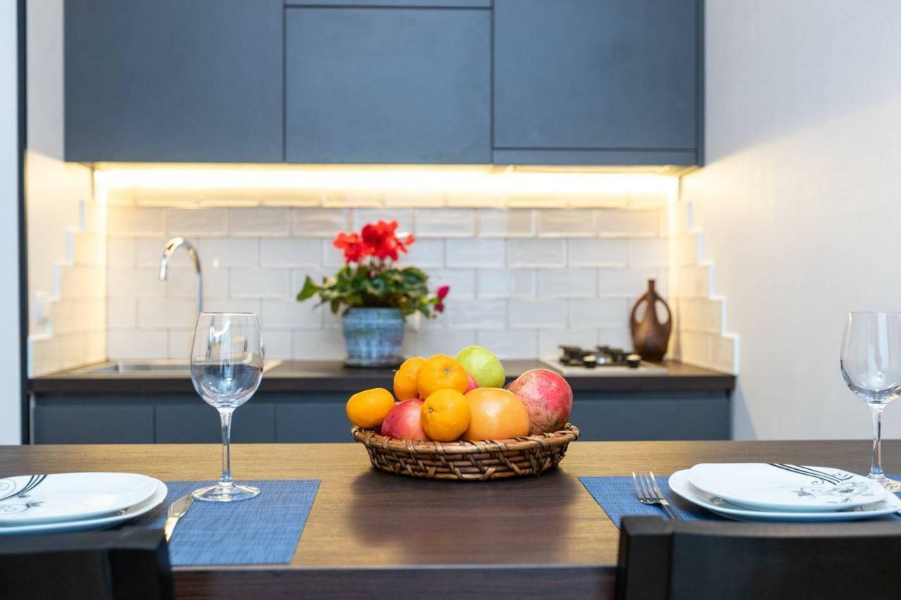 Wehost Apartment Near Fabrika Tbiliszi Kültér fotó